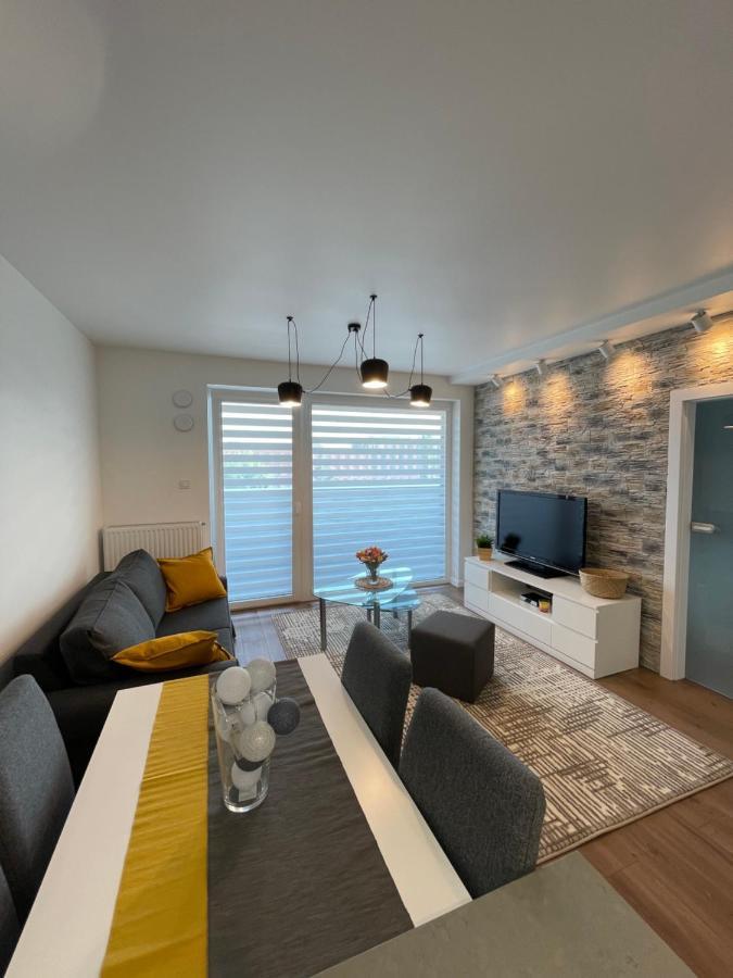Mylodz Manufaktura Premium Apartments Ngoại thất bức ảnh