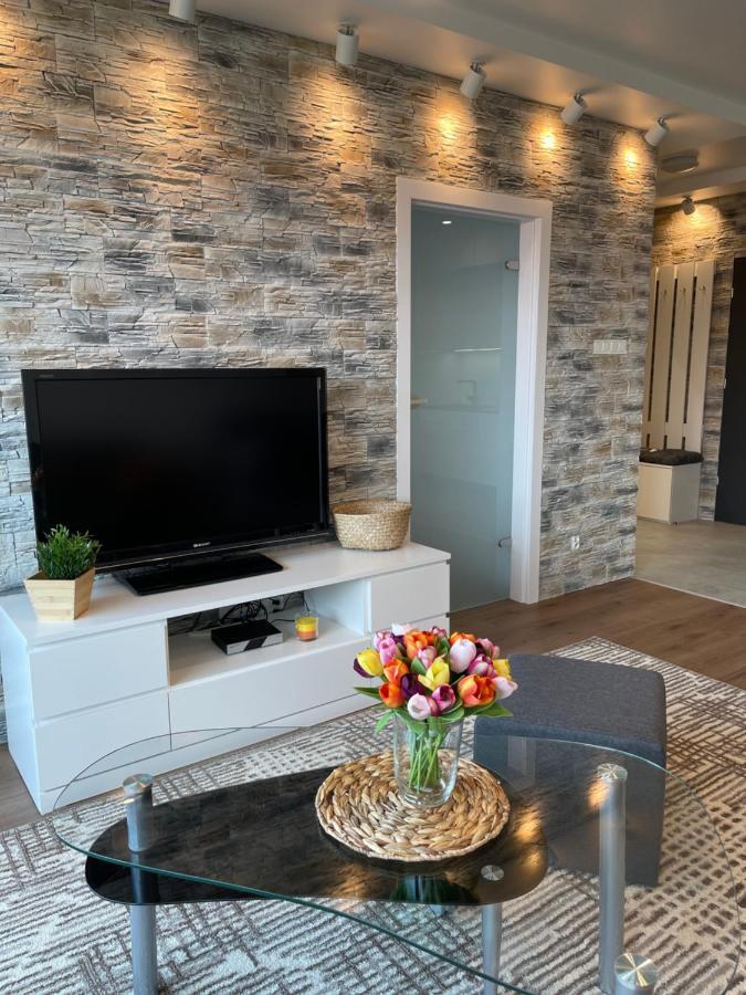 Mylodz Manufaktura Premium Apartments Ngoại thất bức ảnh